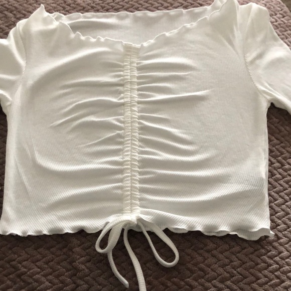 Drawstring Ruffled Tee - Picture 5 of 5